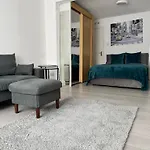 Spacious Studio In Golders Green Estate 1