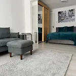 Spacious Studio In Golders Green Estate 1