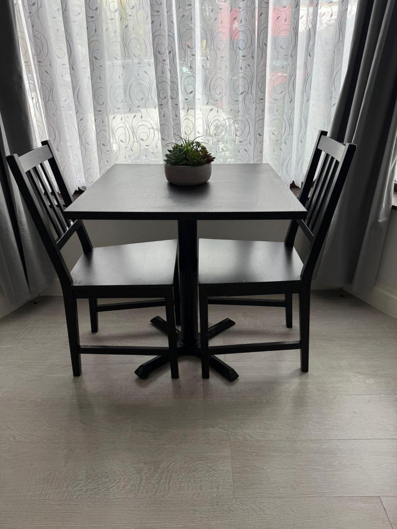 Spacious In Golders Estate 1 Apartment London